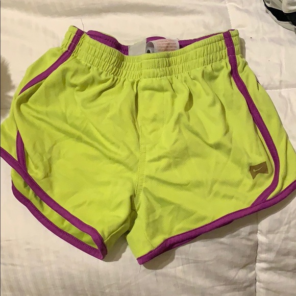 Nike Shorts - Picture 1 of 3